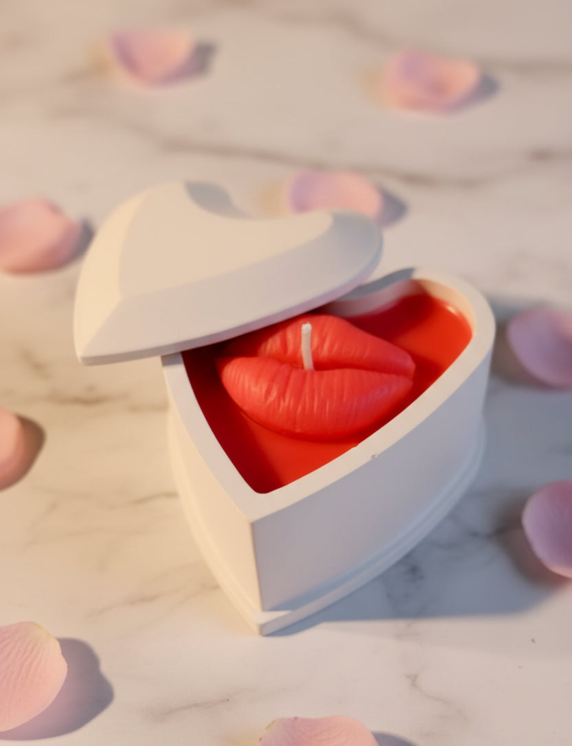 Burning kiss | candle